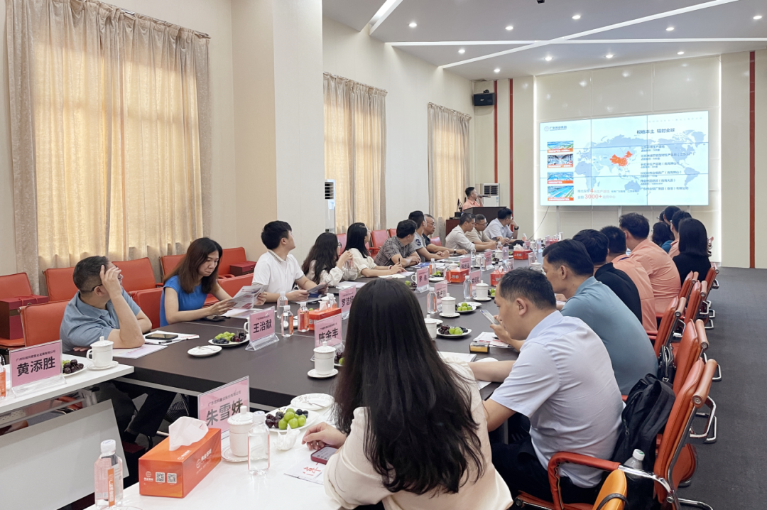 构筑行业央国企及头部民企调查团一行光临BBIN宝盈集团集团调查互换