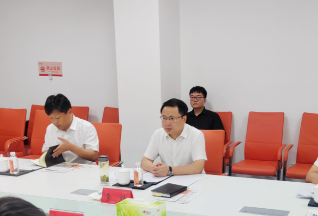 新沂市委书记、市长李胜光临BBIN宝盈集团铝材（江苏二厂）调研领导